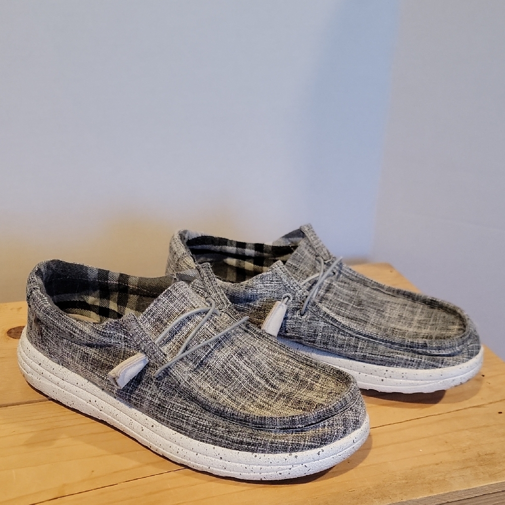 Lamo Black and White Women's Loafers